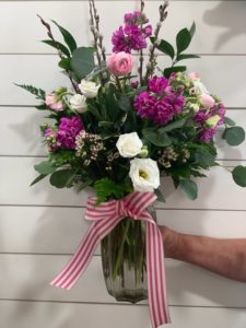 Designer's Choice – Winter Flowers – Art Florist & Gift Shoppe