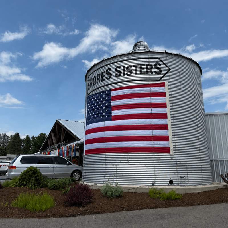 shores sisters silo with flag
